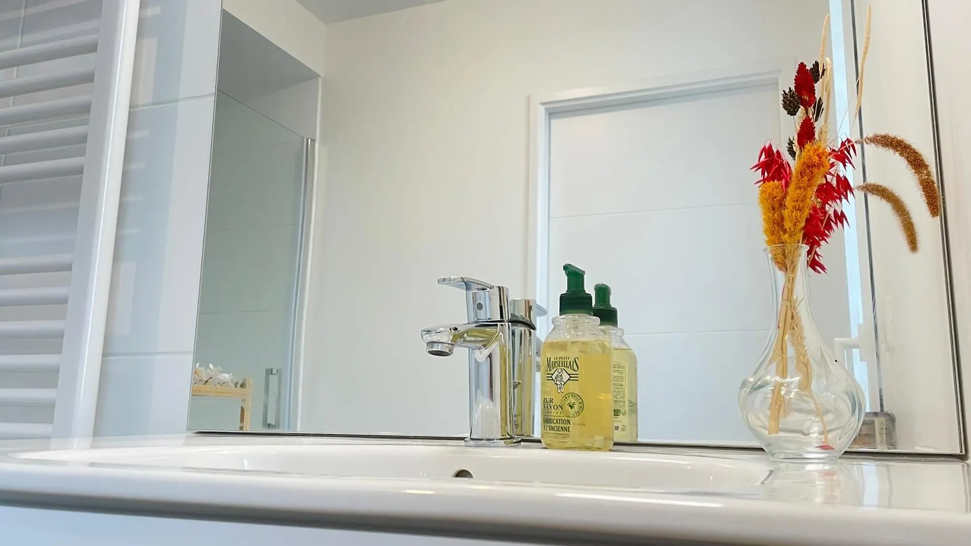 Apartment 104 - Luxe Et Confort Pour 4, Entierement Renove Paris
