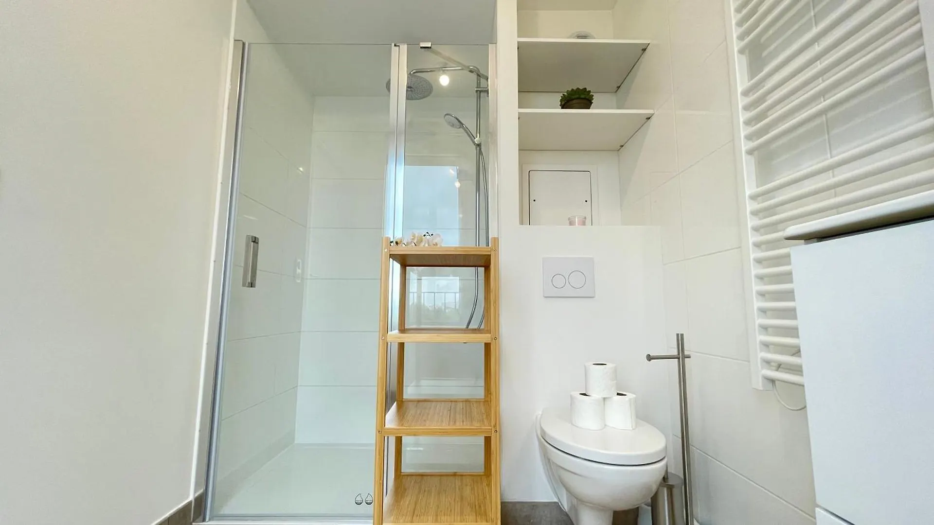 Apartment 104 - Luxe Et Confort Pour 4, Entierement Renove *